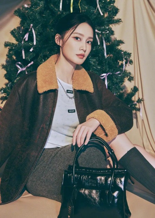 《流浪地球3》官宣南极取景：吴京郭帆开启