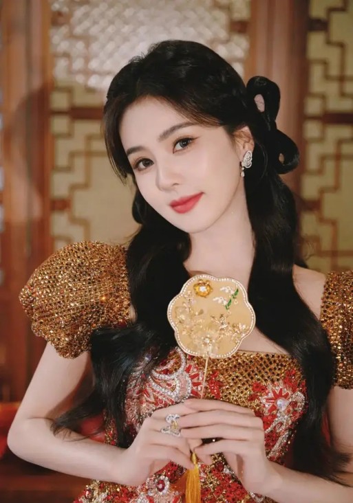 韩寒《飞驰人生3》破34亿创系列新高 张艺谋《惊蛰无声》累计过10亿